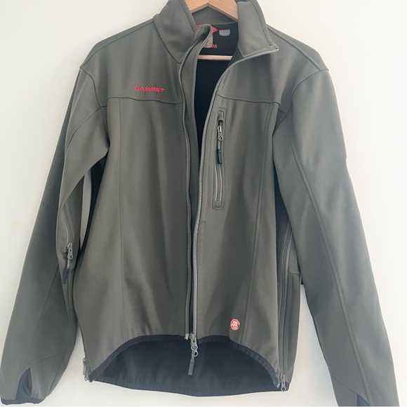 Vintage Mammut Windstopper Full Zip Jacket with Zippers Thumb Holes Hi Lo Hem M - Picture 2 of 13